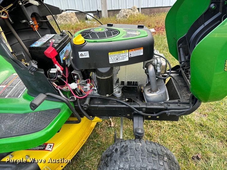 image for item NH9059 John Deere D105 lawn mower