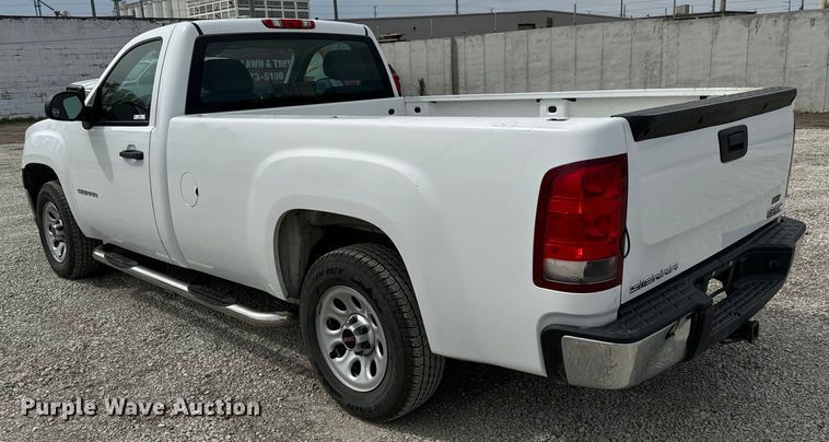 image for item NH9063 2010 GMC Sierra 1500 pickup truck