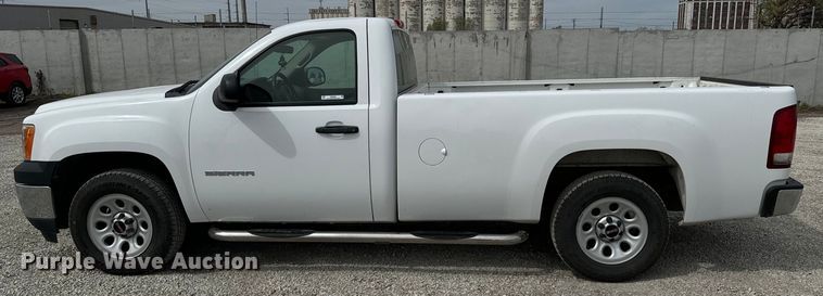 image for item NH9063 2010 GMC Sierra 1500 pickup truck