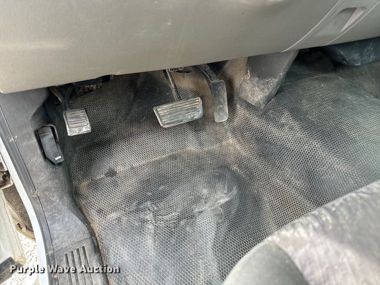 image for item NH9063 2010 GMC Sierra 1500 pickup truck