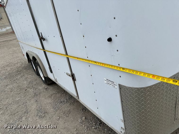 image for item NH9068 2000 Haulmark G818T2-102 enclosed cargo trailer