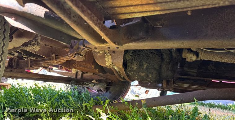 image for item NH9073 1948 Chevrolet  Carryall  SUV