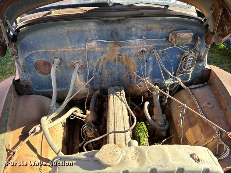 image for item NH9073 1948 Chevrolet  Carryall  SUV