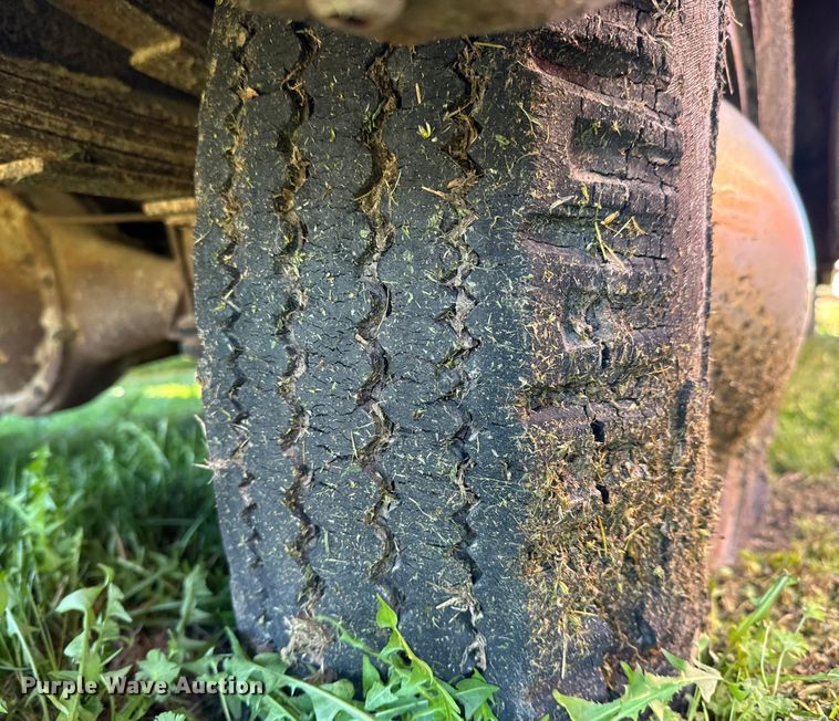 image for item NH9073 1948 Chevrolet  Carryall  SUV