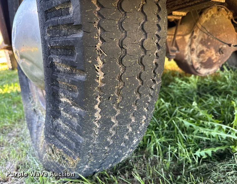 image for item NH9073 1948 Chevrolet  Carryall  SUV