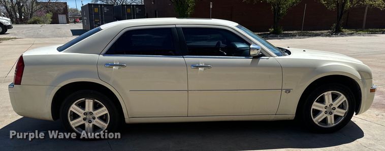 image for item NH9084 2006 Chrysler  300C 