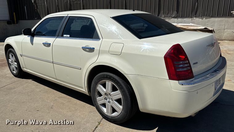 image for item NH9084 2006 Chrysler  300C 