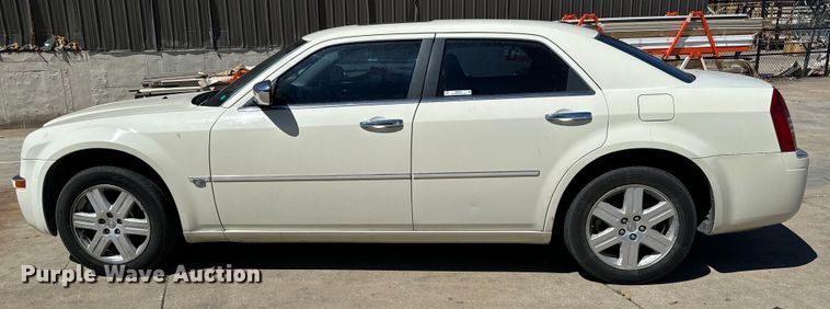 image for item NH9084 2006 Chrysler  300C 