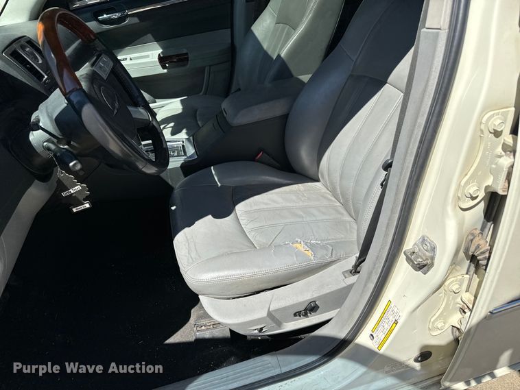 image for item NH9084 2006 Chrysler  300C 