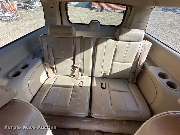 image for item NJ9495 2007 GMC Yukon XL SLT SUV