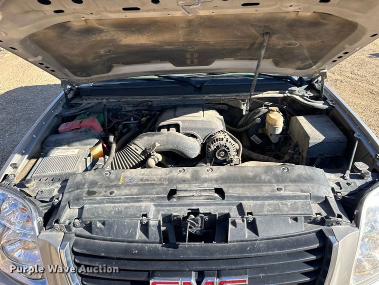 image for item NJ9495 2007 GMC Yukon XL SLT SUV