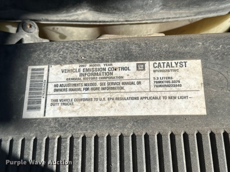 image for item NJ9495 2007 GMC Yukon XL SLT SUV