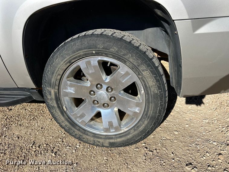 image for item NJ9495 2007 GMC Yukon XL SLT SUV