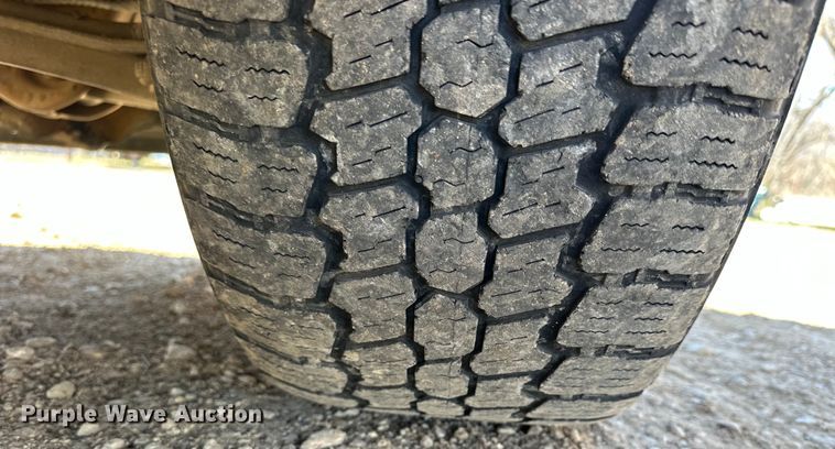 image for item NJ9495 2007 GMC Yukon XL SLT SUV