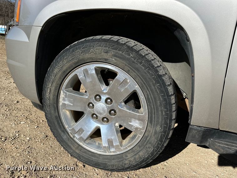 image for item NJ9495 2007 GMC Yukon XL SLT SUV