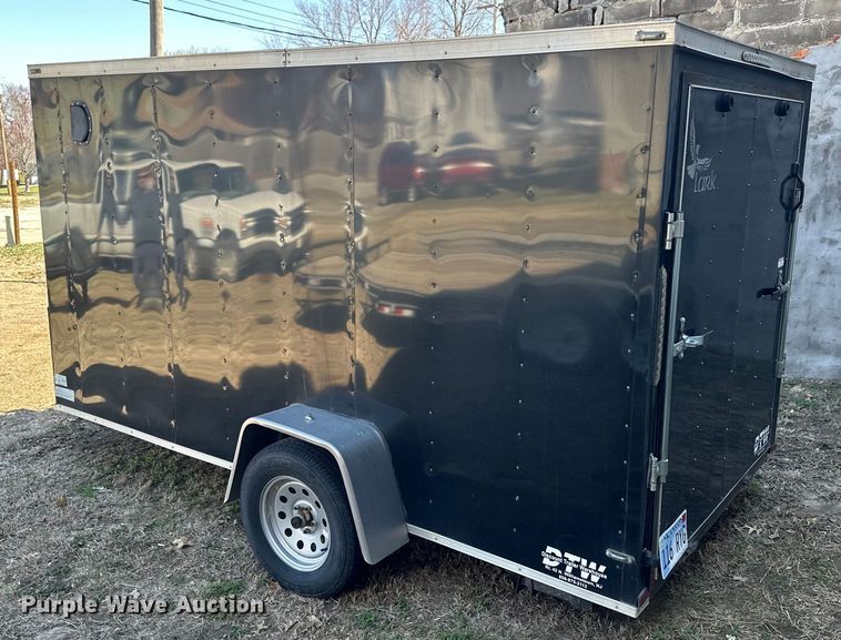image for item NJ9506 2017 Lark VT612SA enclosed cargo trailer