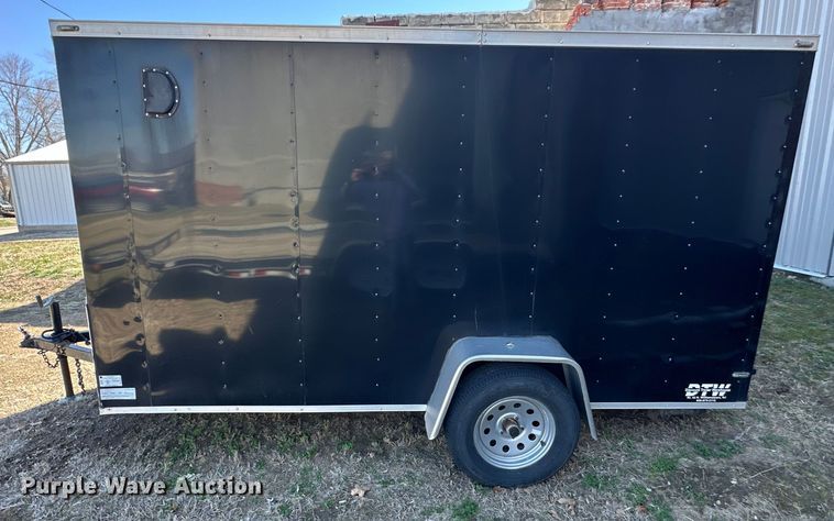 image for item NJ9506 2017 Lark VT612SA enclosed cargo trailer