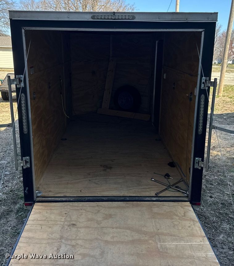 image for item NJ9506 2017 Lark VT612SA enclosed cargo trailer