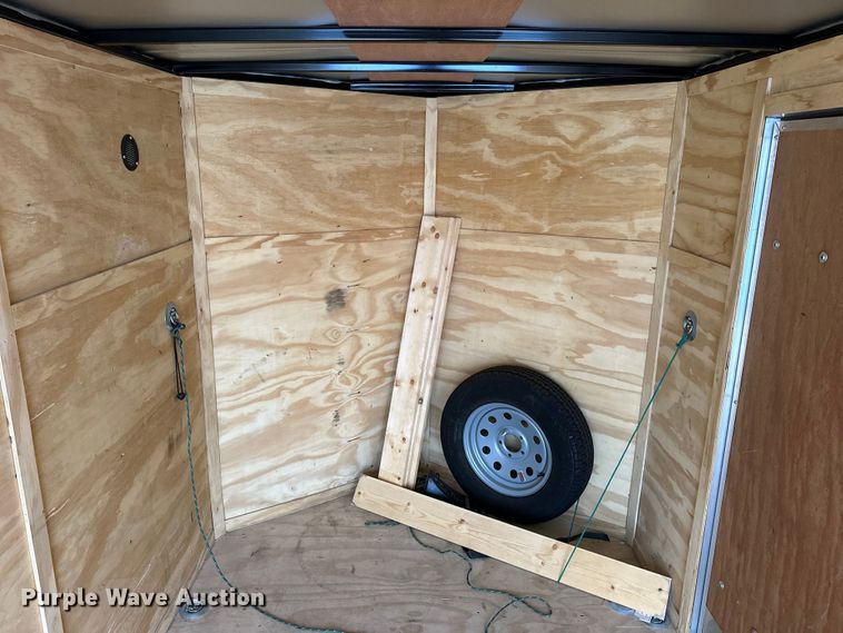 image for item NJ9506 2017 Lark VT612SA enclosed cargo trailer