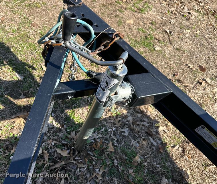 image for item NJ9507 2017 PJ C5202 utility trailer