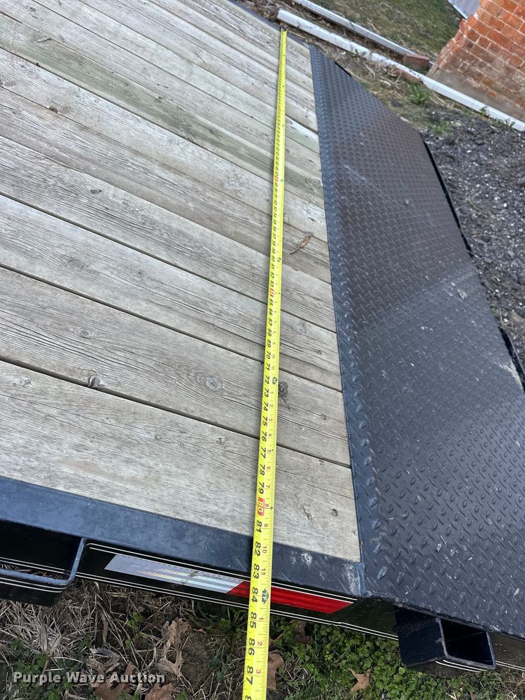 image for item NJ9507 2017 PJ C5202 utility trailer