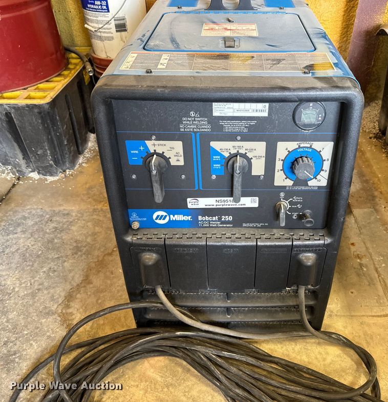 image for item NS9518 Miller Bobcat 250 welder/generator