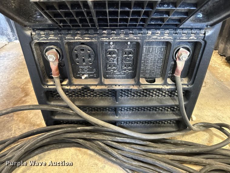 image for item NS9518 Miller Bobcat 250 welder/generator