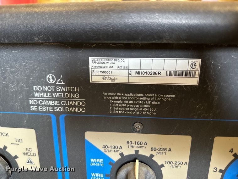 image for item NS9518 Miller Bobcat 250 welder/generator