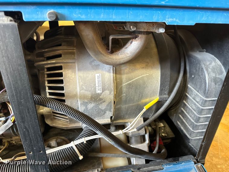 image for item NS9518 Miller Bobcat 250 welder/generator