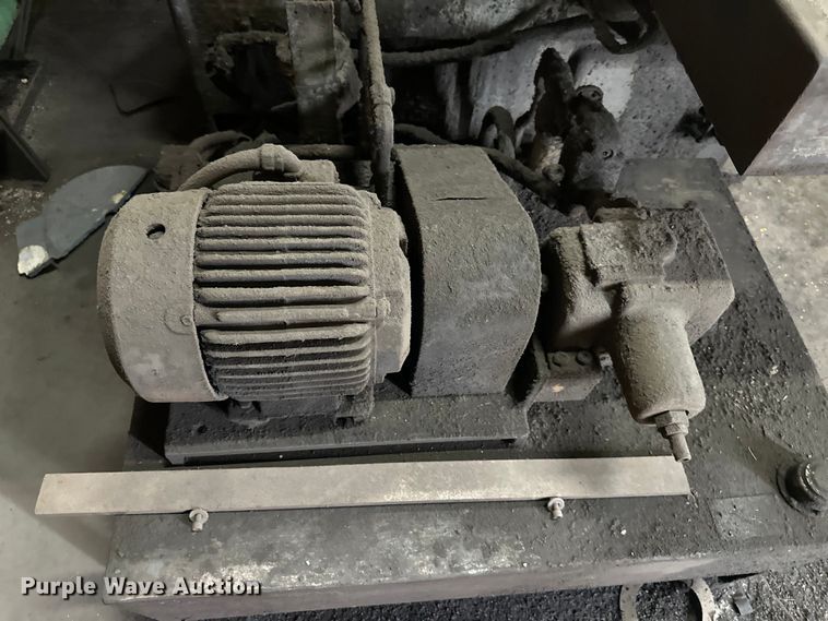 image for item NT9032 Norton surface grinder 