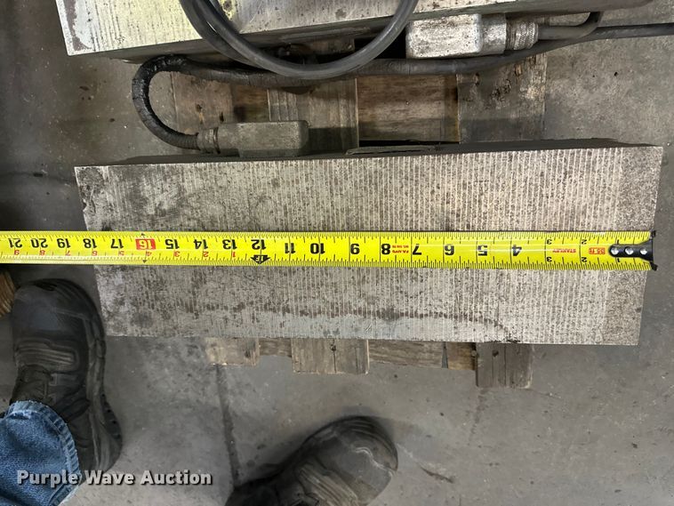 image for item NT9034 (3) magnetic chucks