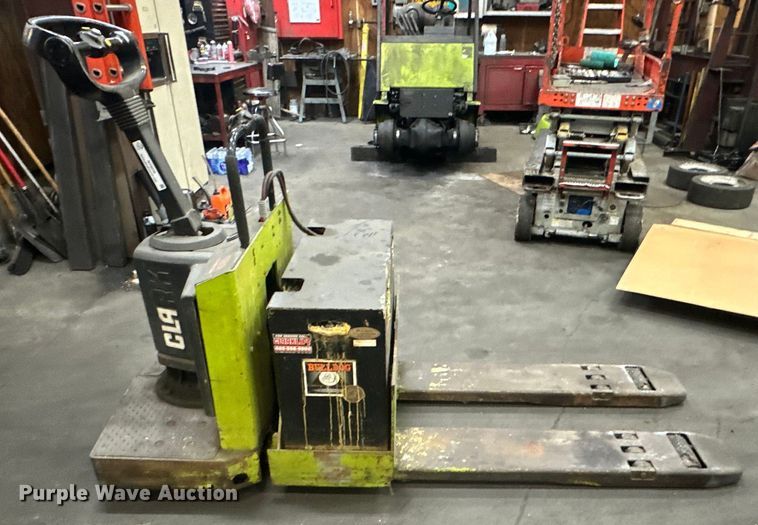 image for item NT9035 Clark HWD30-E 