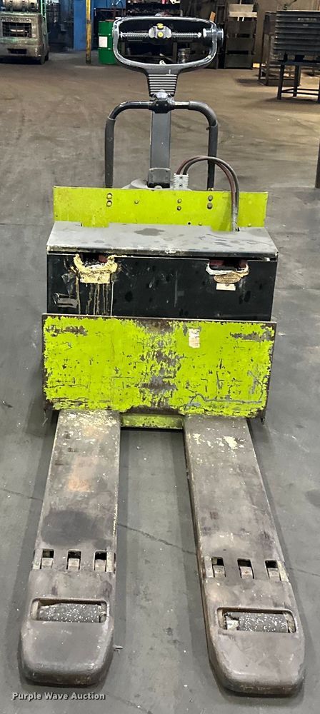 image for item NT9035 Clark HWD30-E 