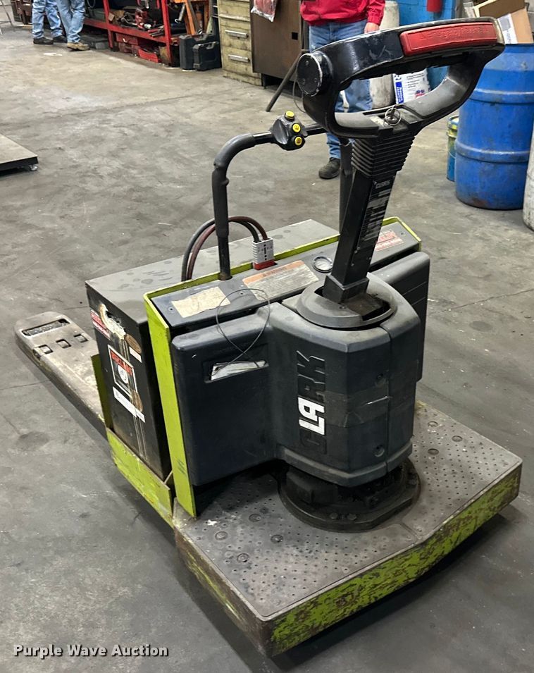 image for item NT9035 Clark HWD30-E 