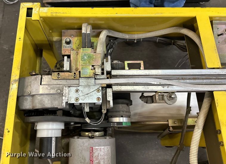 image for item NT9037 StraPack S-680 banding machine 