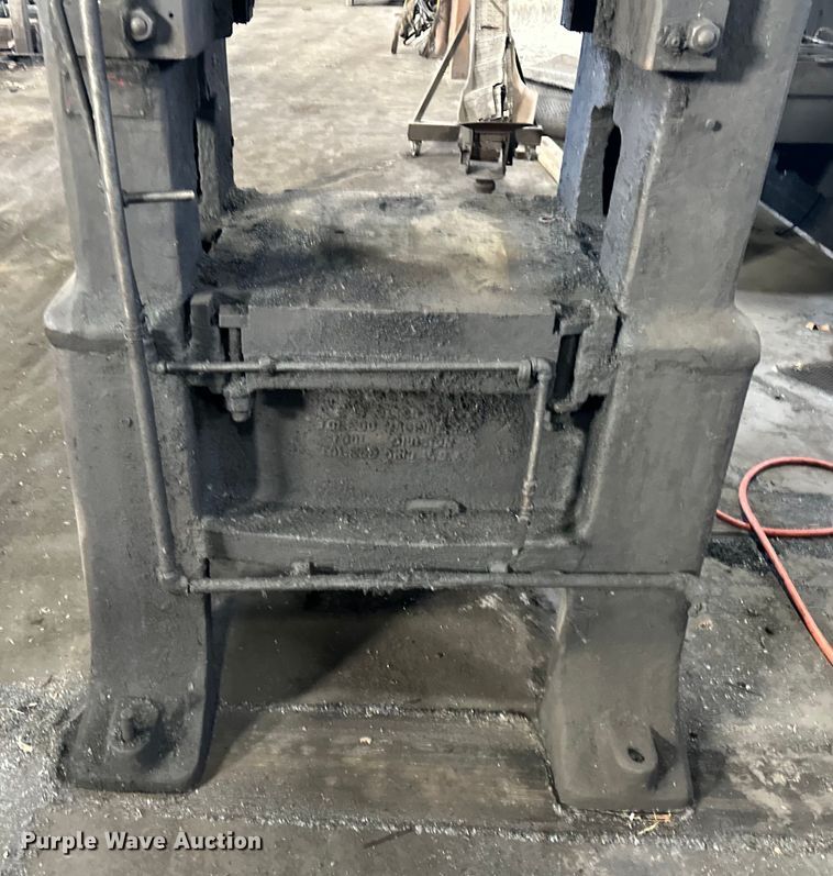 image for item NT9039 Bliss shop press