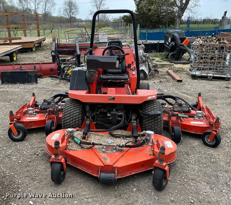 image for item NT9056 2006 Jacobsen  ZTR lawn mower