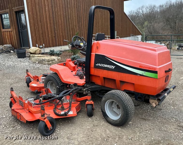 image for item NT9056 2006 Jacobsen  ZTR lawn mower