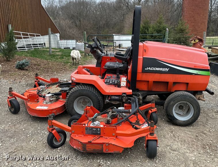 image for item NT9056 2006 Jacobsen  ZTR lawn mower