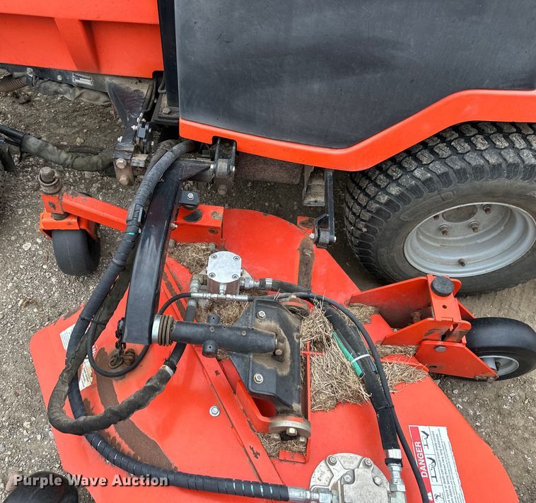 image for item NT9056 2006 Jacobsen  ZTR lawn mower