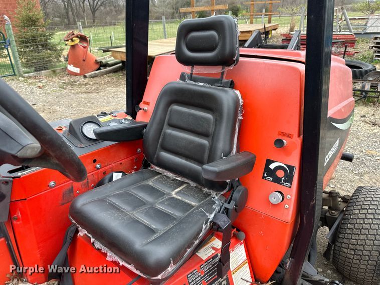 image for item NT9056 2006 Jacobsen  ZTR lawn mower