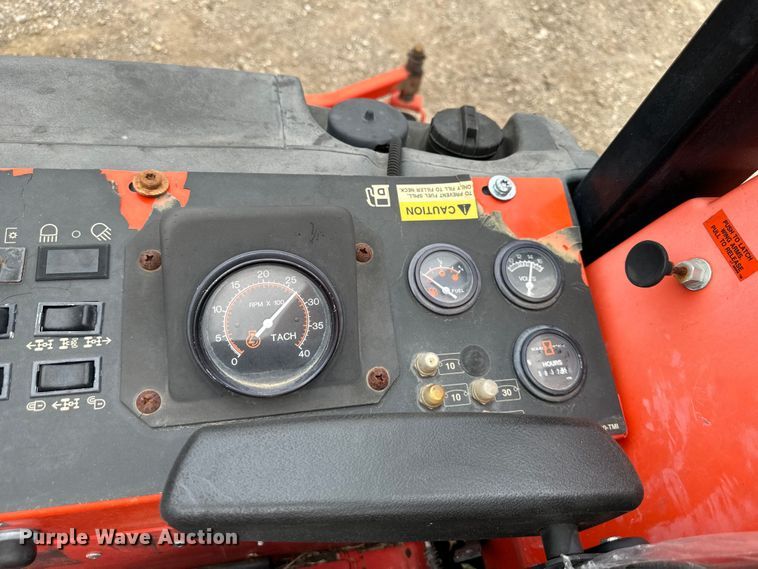 image for item NT9056 2006 Jacobsen  ZTR lawn mower