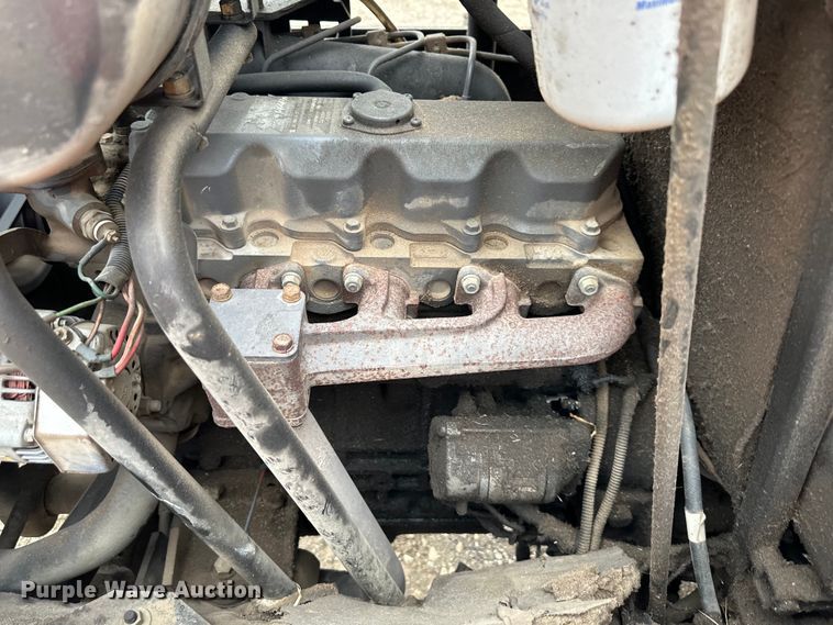 image for item NT9056 2006 Jacobsen  ZTR lawn mower