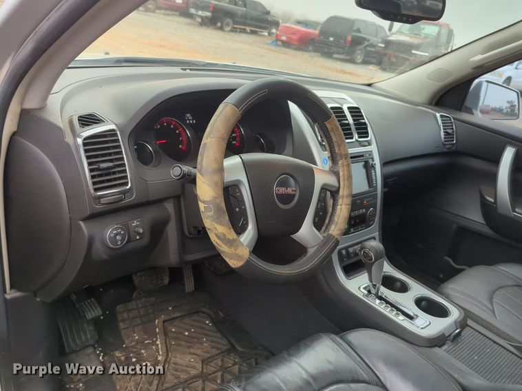 image for item NZ9390 2009 GMC Acadia SUV
