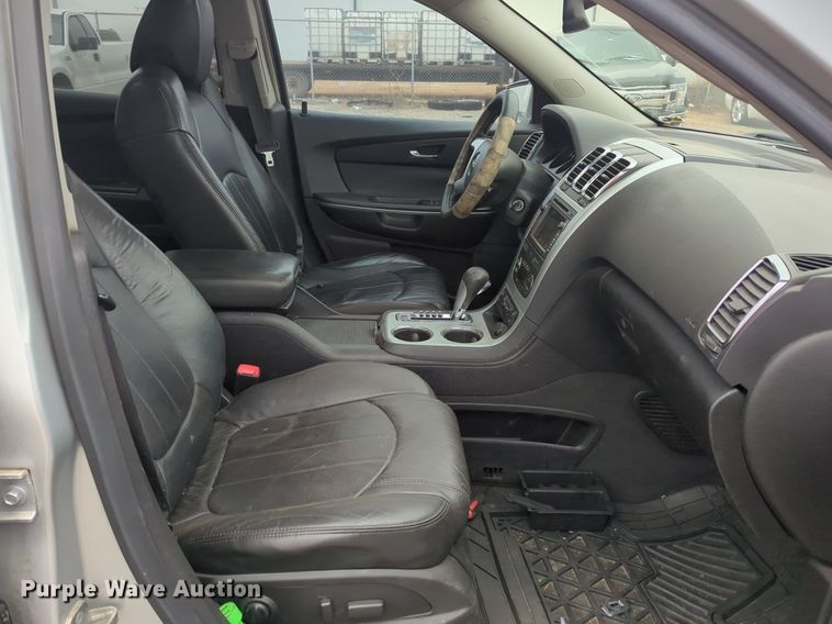 image for item NZ9390 2009 GMC Acadia SUV