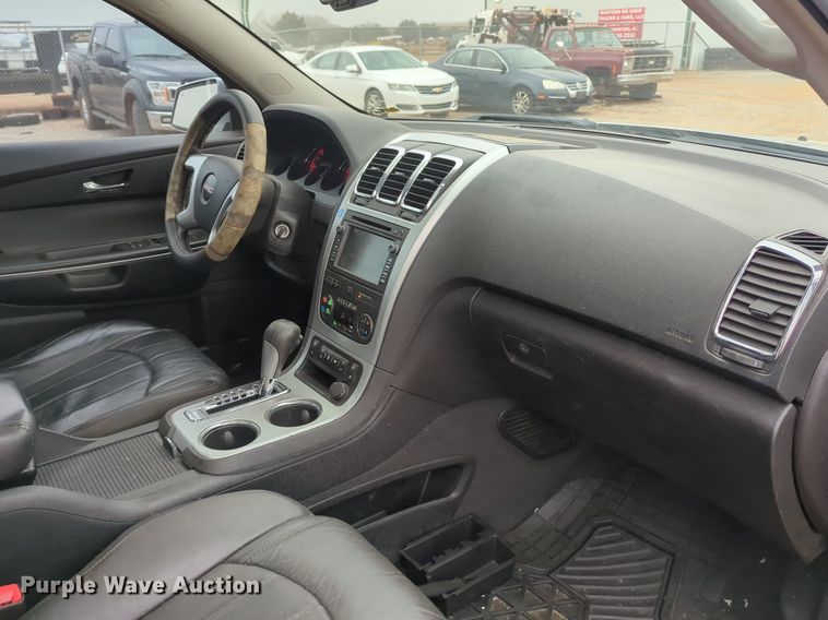 image for item NZ9390 2009 GMC Acadia SUV