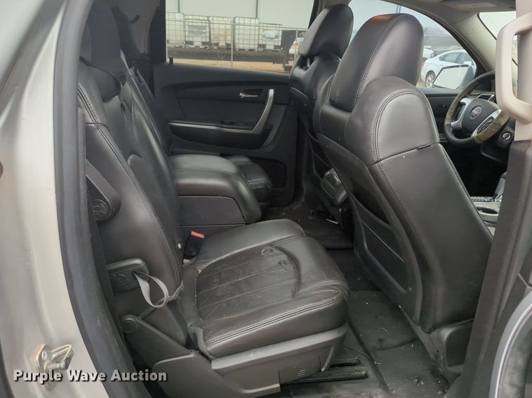 image for item NZ9390 2009 GMC Acadia SUV