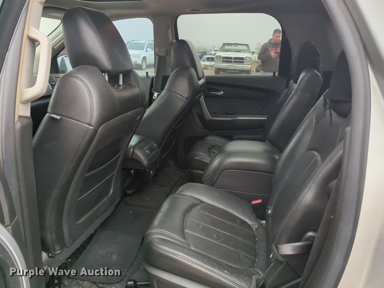 image for item NZ9390 2009 GMC Acadia SUV