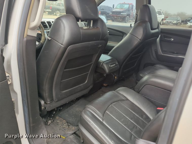 image for item NZ9390 2009 GMC Acadia SUV