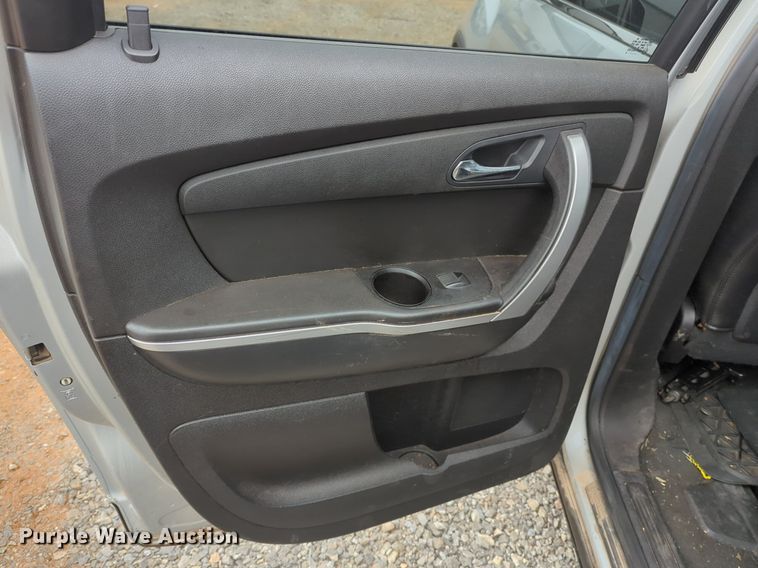 image for item NZ9390 2009 GMC Acadia SUV